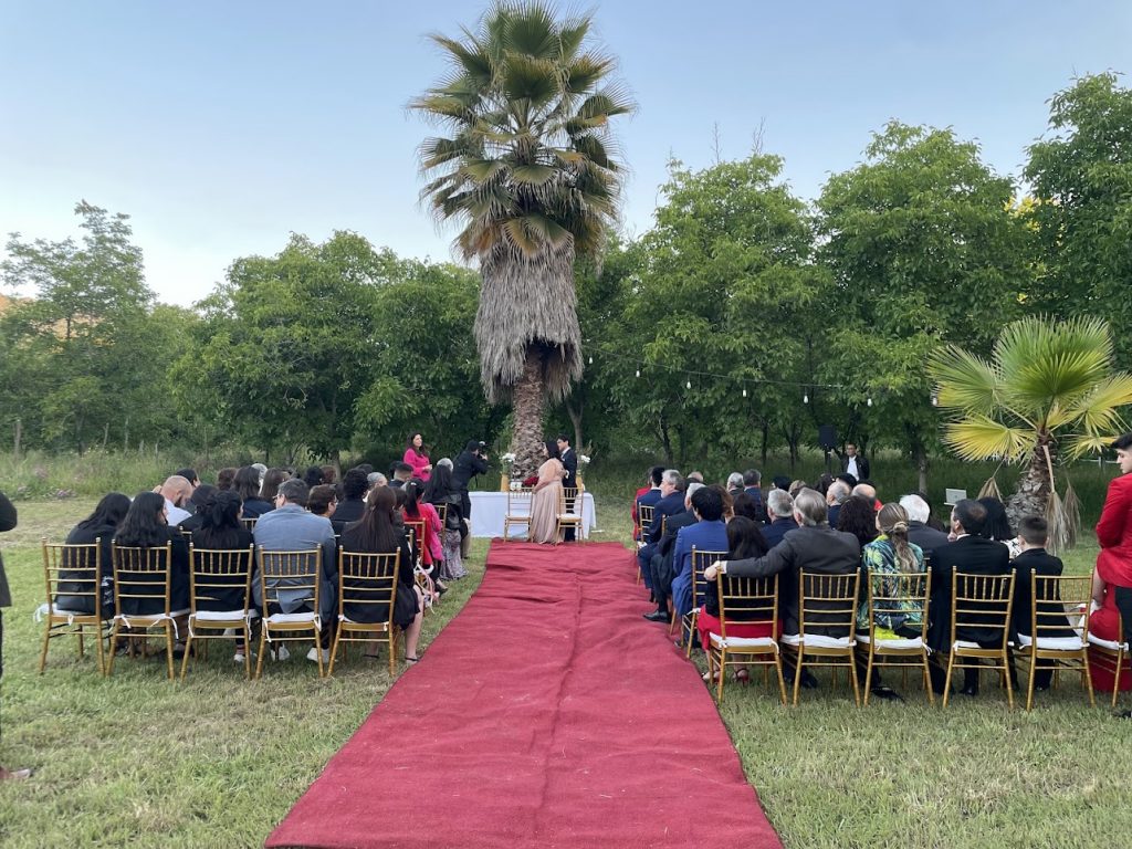 IMG_8310 Ceremonia de matrimonio al aire libre con alfombra roja, producida por Productora EJL